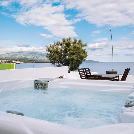 Hébergement de vacances Ocean View Retreat 2 - Sea View With Jacuzzi *