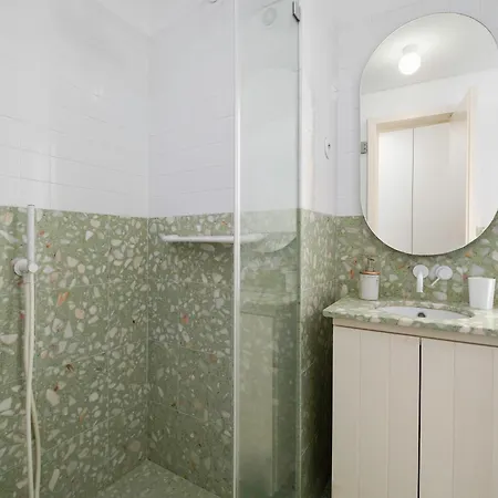 Ocean View Retreat 2 - Sea View With Jacuzzi *
