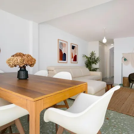 بيت للعطل Ocean View Retreat 2 - Sea View With Jacuzzi *